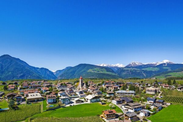 Apfelblüte in Südtirol